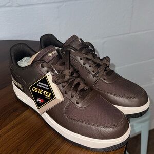 Men’s Nike Air Gore-Tex sneakers